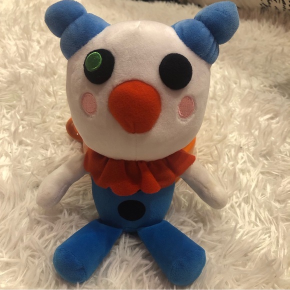 Piggy Clowny Roblox Collectible Plush - Picture 7 of 7